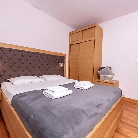 Апартаменты Prywatny 413 W Arka Medical Przy Plazy