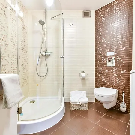 Prywatny 413 W Arka Medical Przy Plazy Апартаменти